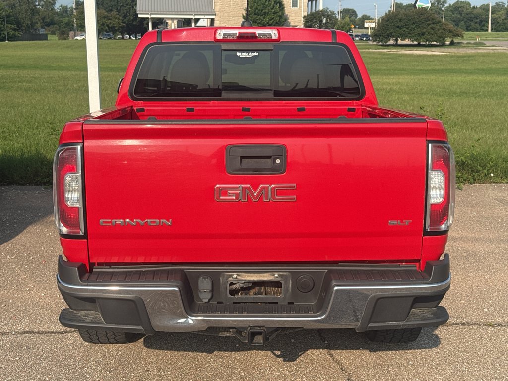 Used 2016 Cardinal Red GMC 4WD SLT image 10