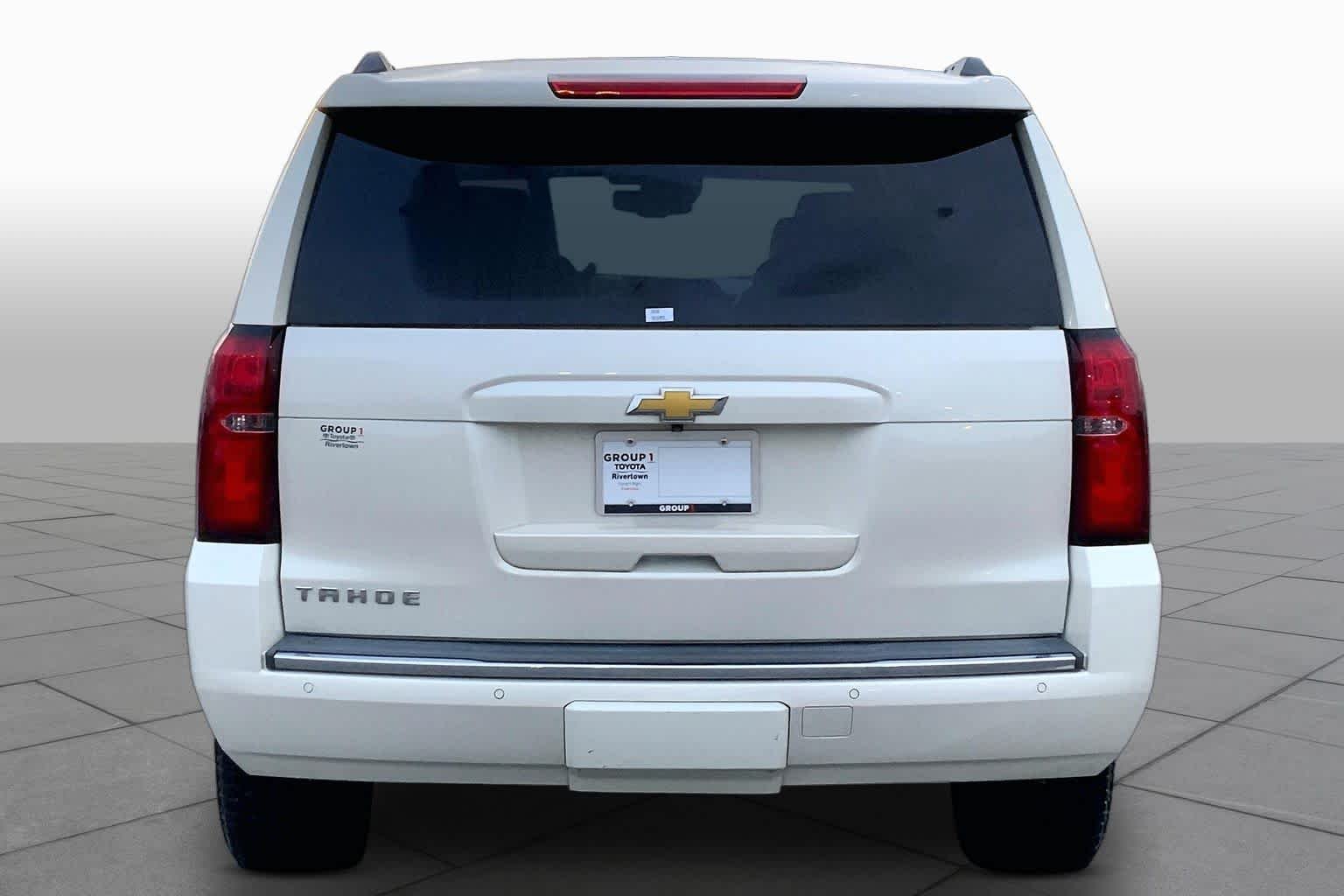 Used 2015 White Diamond Tricoat Chevrolet LTZ image 5