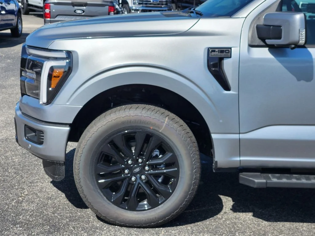 New 2026 Iconic Silver Metallic Ford Lariat® image 9