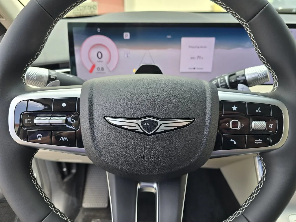 New 2027 Gray Genesis 2.5T Select image 18