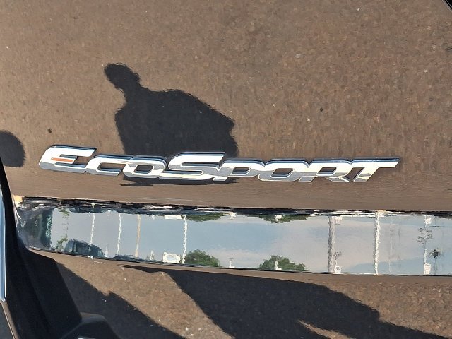 Certified Used 2021 Shadow Black Ford SE image 30
