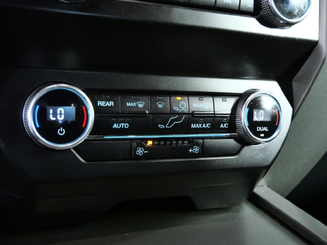 Used 2019 Black Ford XLT image 21