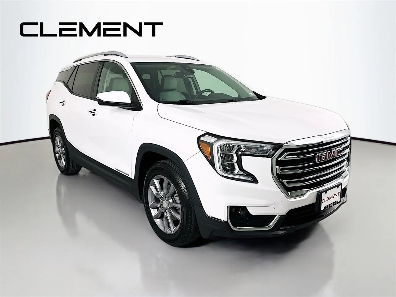 Used 2023 Summit White GMC SLT image 5