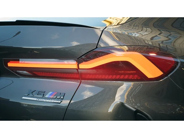 New 2027 Dravit Grey Metallic BMW  image 8