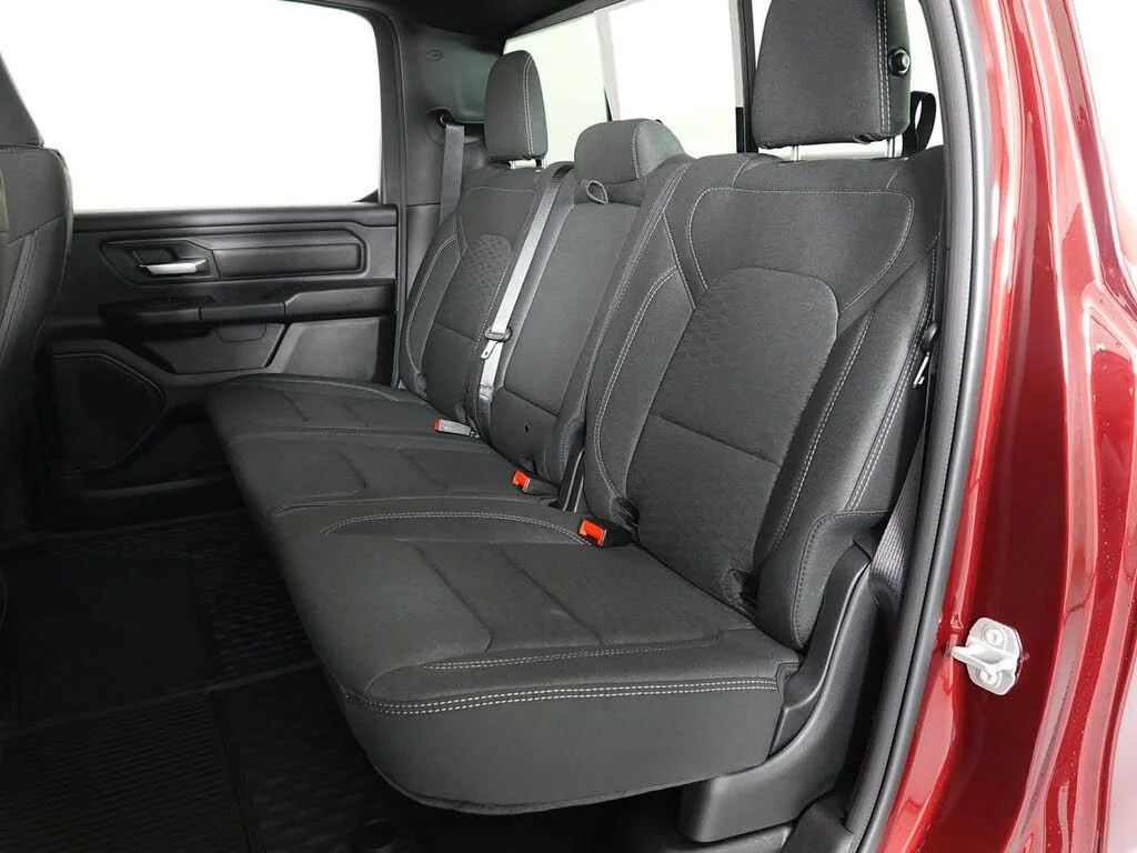 2026 RAM 1500 Warlock - Photo 7
