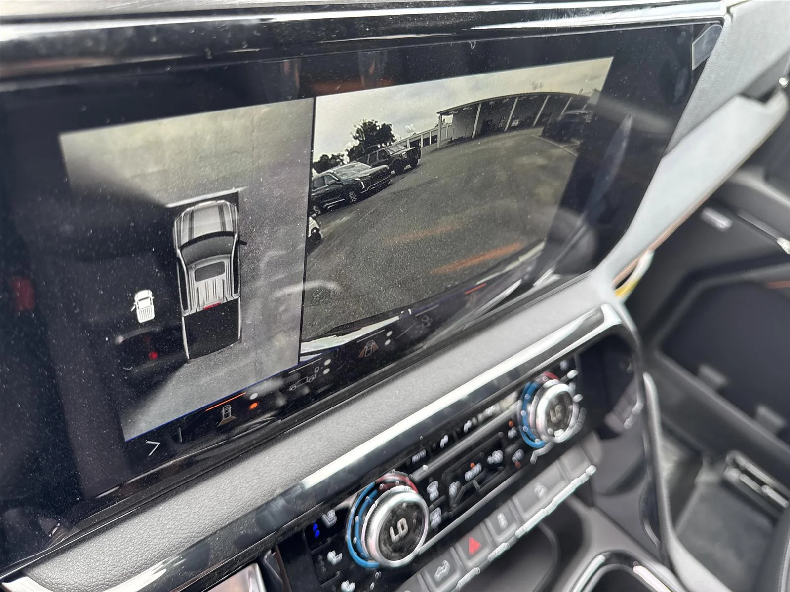 New 2026 Onyx Black GMC AT4 image 38