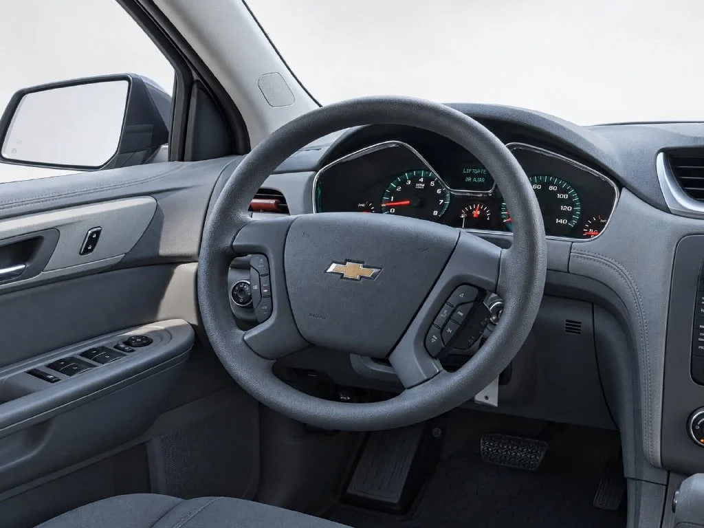 Used 2017 White Chevrolet LS image 35