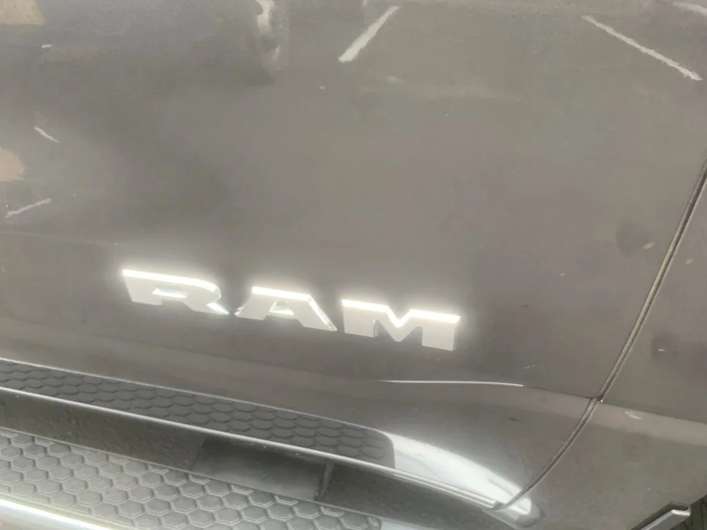 Used 2019 Granite Crystal Metallic Clearcoat Ram Big Horn/Lone Star image 8