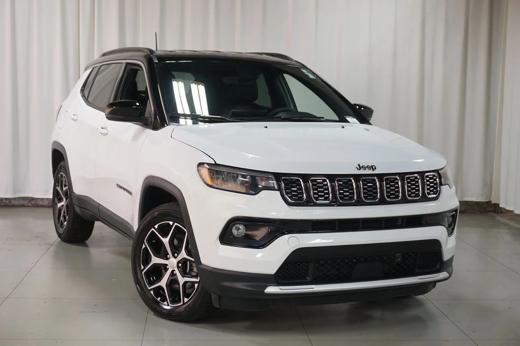 Used 2024 Bright White Clearcoat Jeep Limited image 7