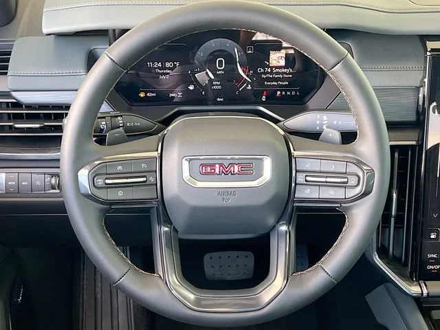 2026 GMC Acadia AT4 - Photo 7