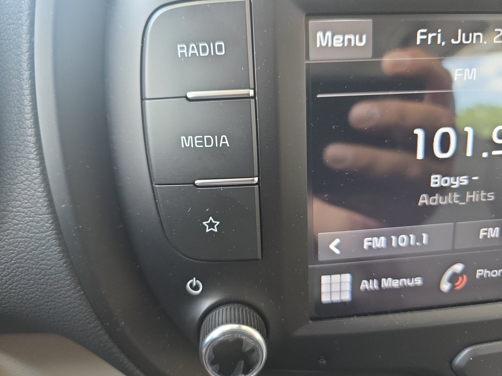 Certified Used 2025 Steel Gray Kia LX image 15
