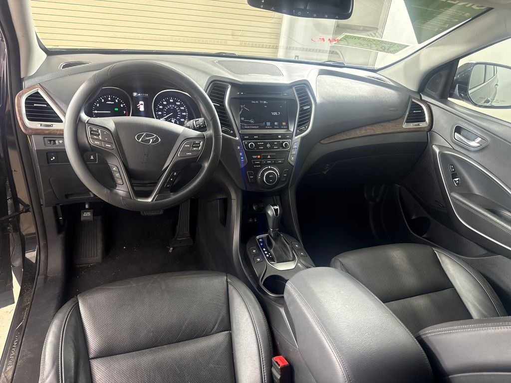 Used 2018 Black Hyundai SE Ultimate image 23