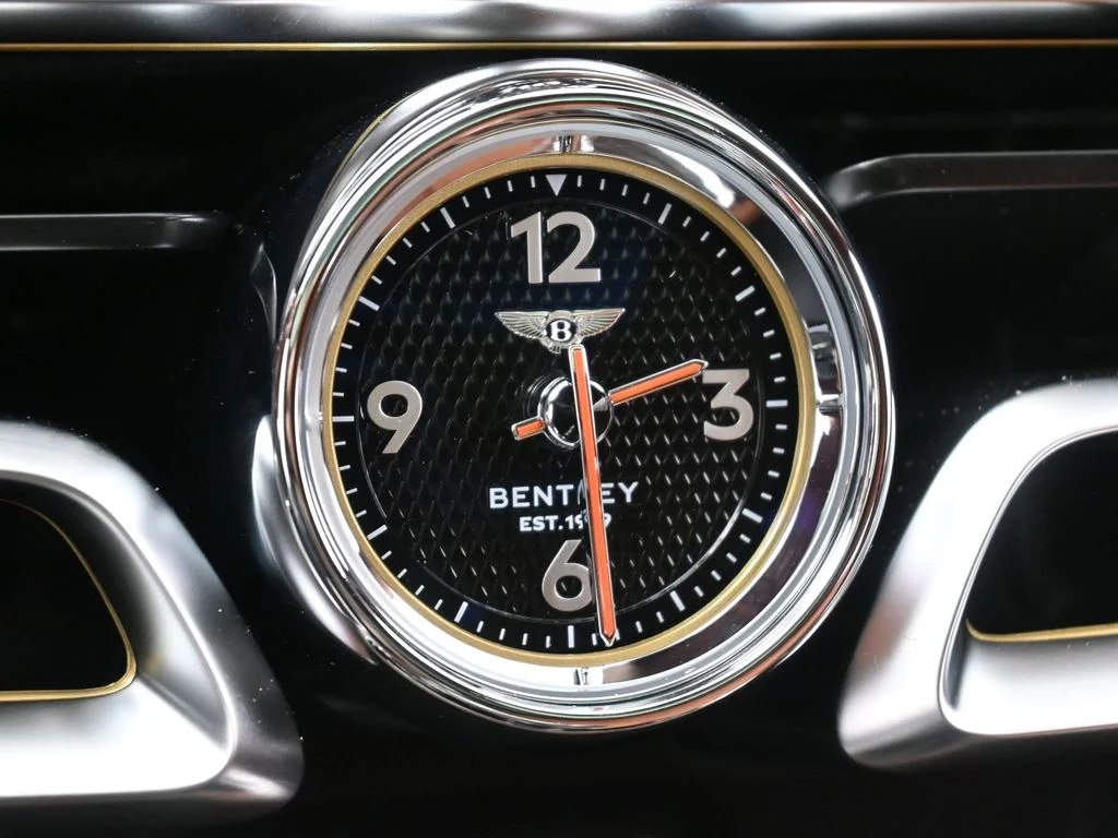 New 2026 Black Bentley V8 image 25