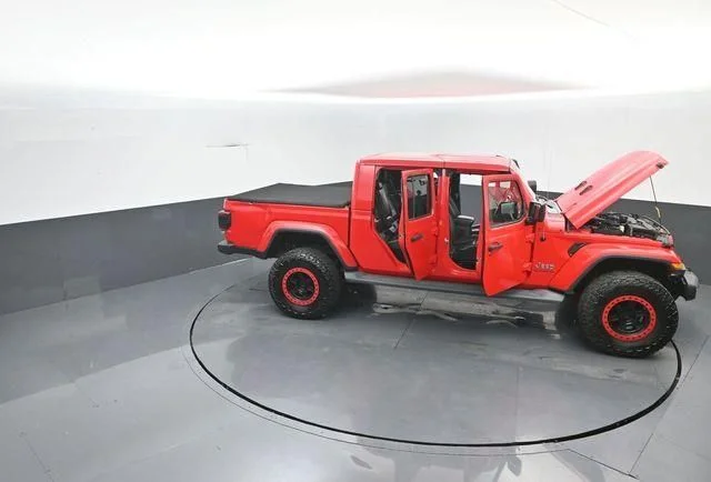 Used 2020 Red Clearcoat Jeep Overland image 43