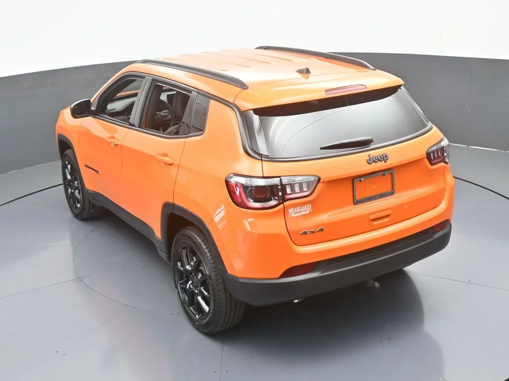 New 2026 Joose (DISC) Jeep Latitude image 42
