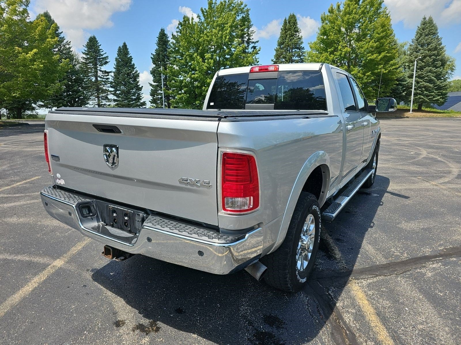 Used 2015 Bright Silver Metallic Clearcoat Ram Laramie image 5