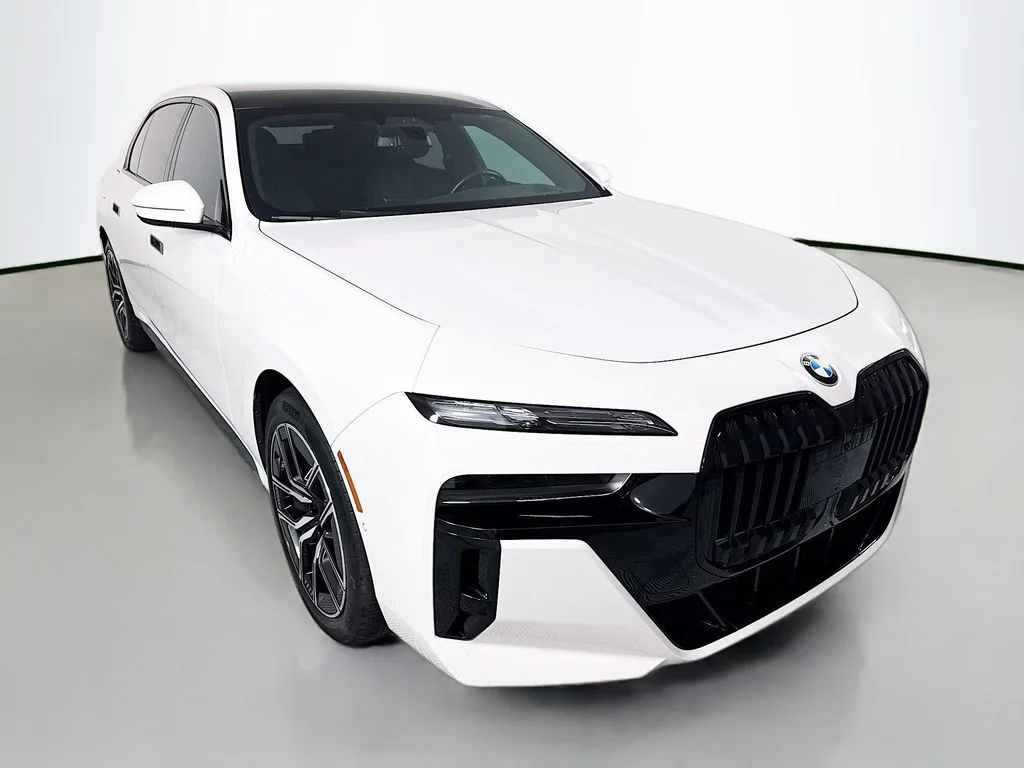 Used 2024 Carbon Black Metallic BMW 760i xDrive image 7