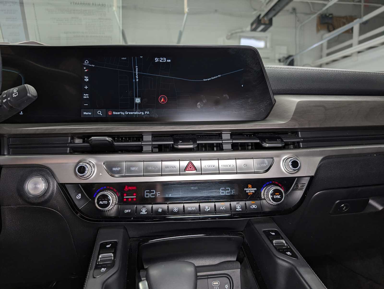 Used 2023 Everlasting Silver Kia EX X-Line image 36
