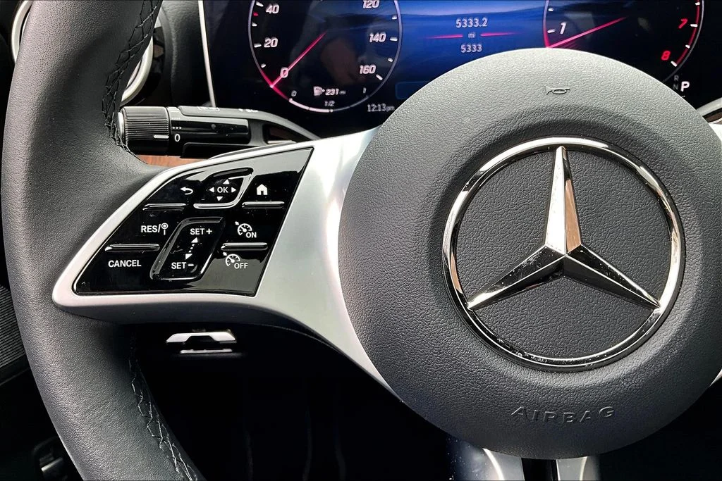 2025 Mercedes-Benz C-Class Sedan C 300 - Photo 20