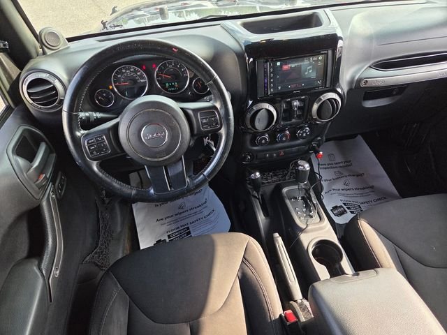 Used 2014 Gray Jeep Unlimited Sport image 8