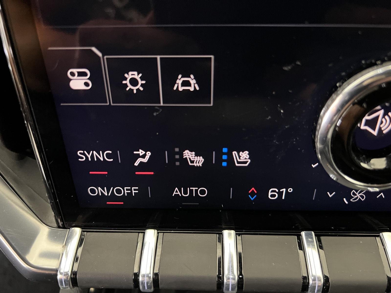 Used 2025 Ebony Twilight Metallic GMC AWD AT4 image 18