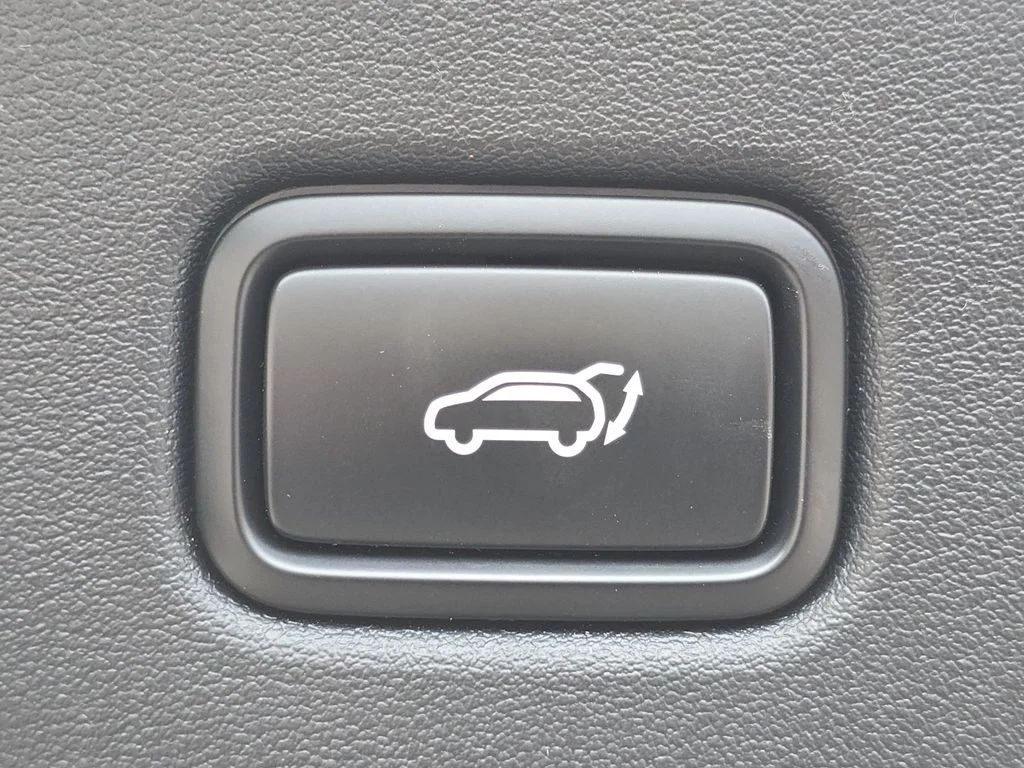 Used 2024 Gray Kia GT-Line image 18