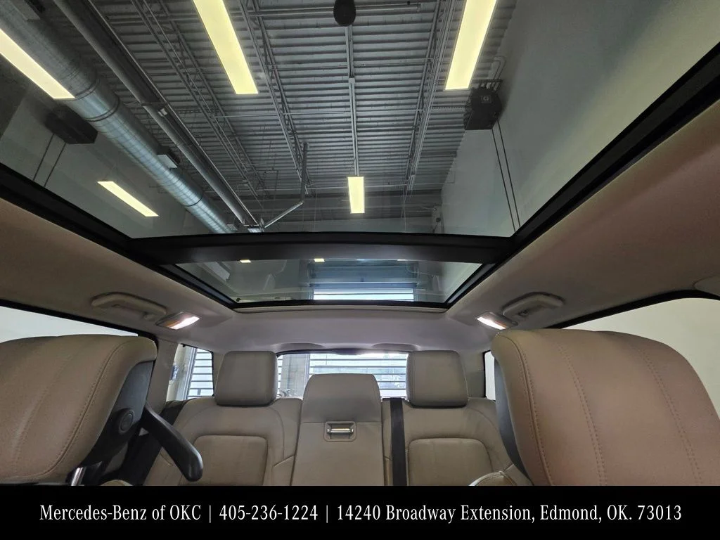 Used 2020  Land Rover HSE image 14