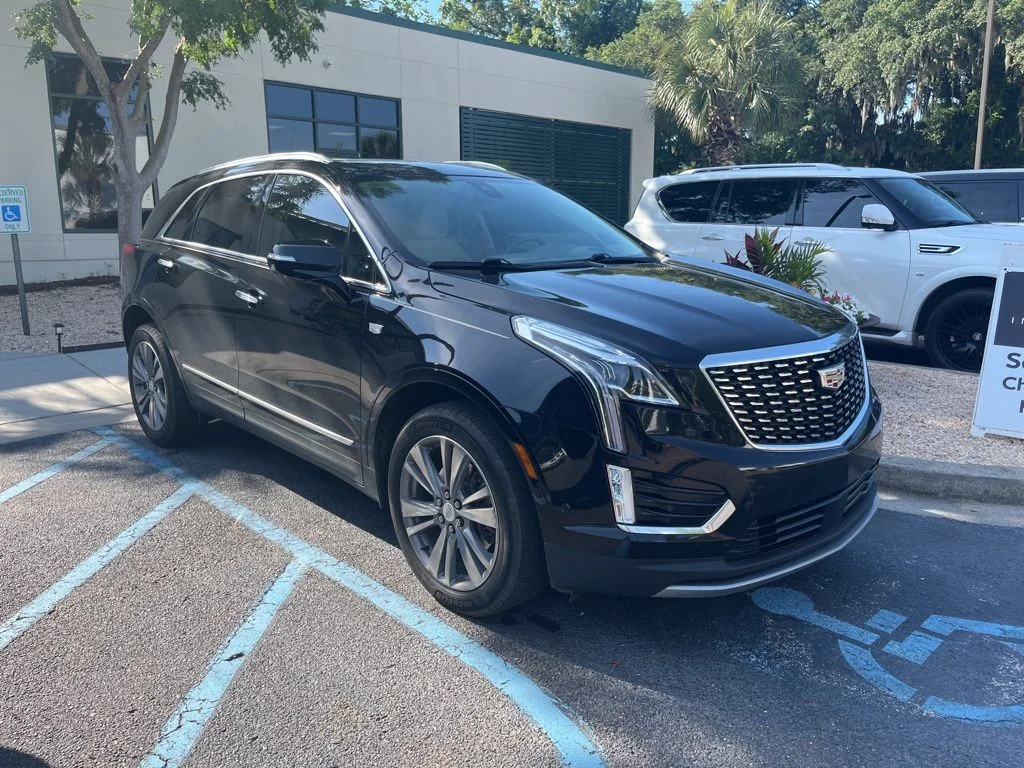 Used 2024 Black Metallic Cadillac Premium Luxury image 4
