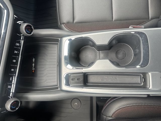 2025 Chevrolet Equinox EV RS - Photo 15