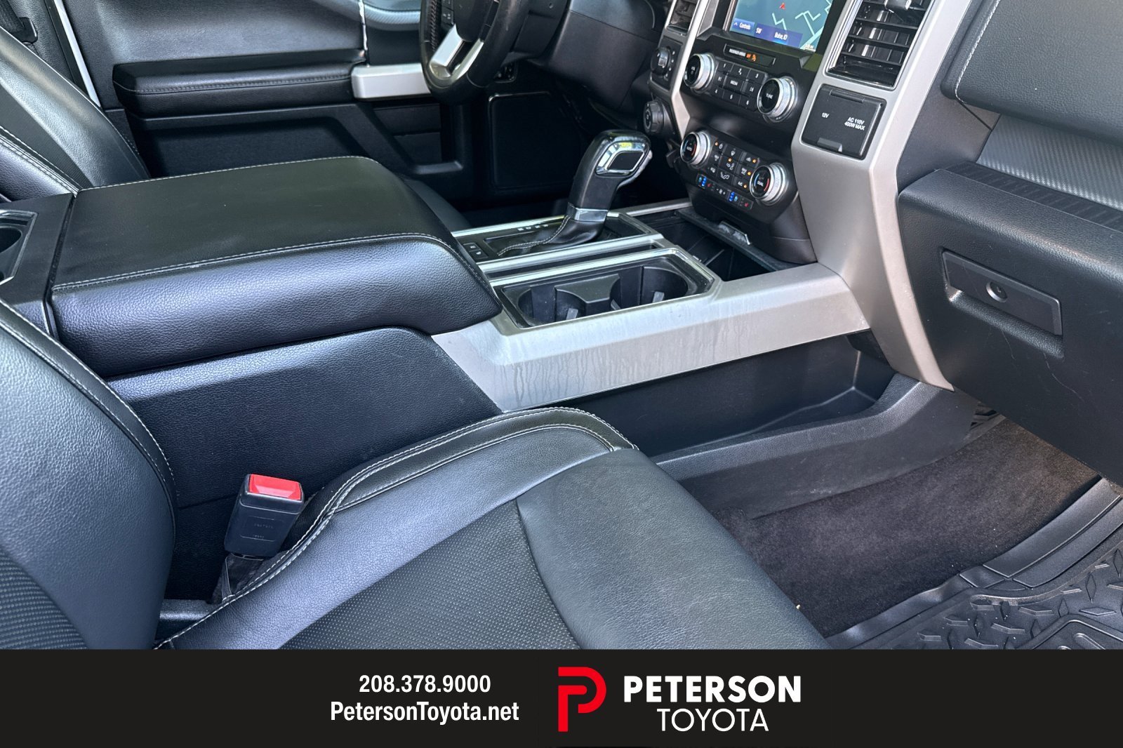 Used 2020 White Ford Lariat image 14