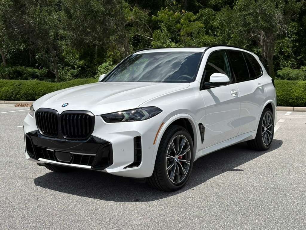 2026 BMW X5 xDrive40i's photo