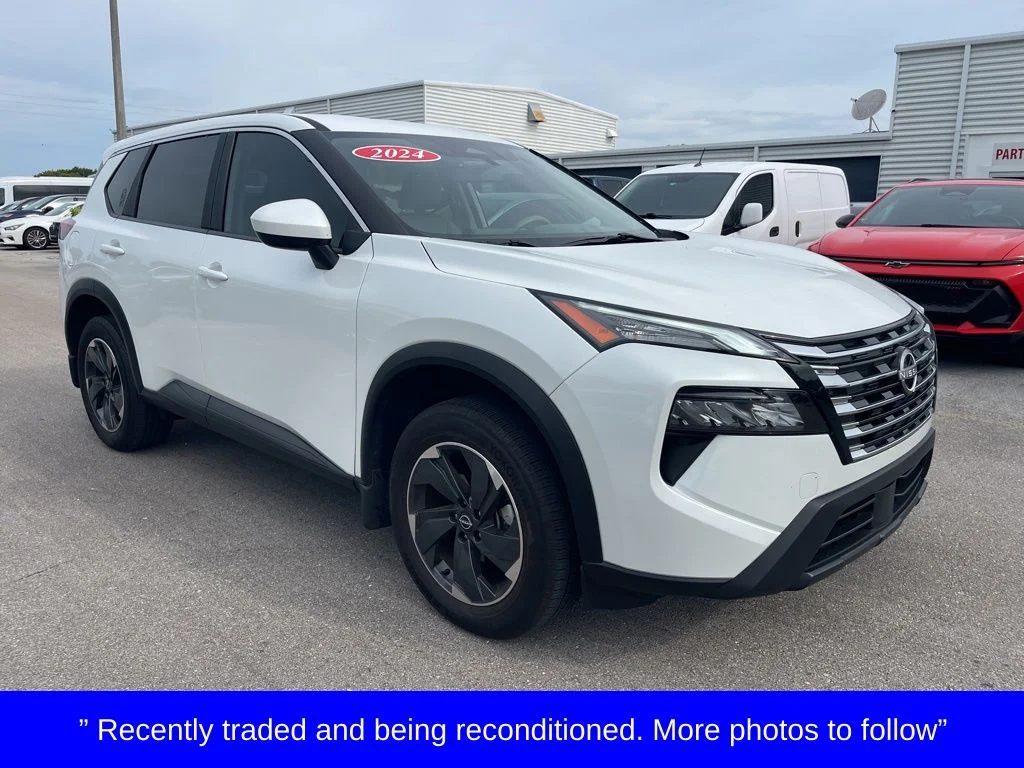 2024 Nissan Rogue SV FWD's photo