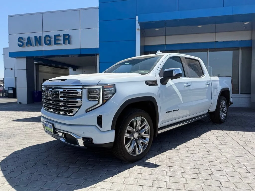New 2026 Glacier White Tricoat GMC Denali image 4