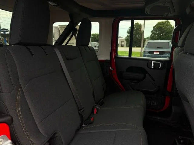 New 2026 Firecracker Red Clear-Coat Exterior Paint Jeep Sport S image 12