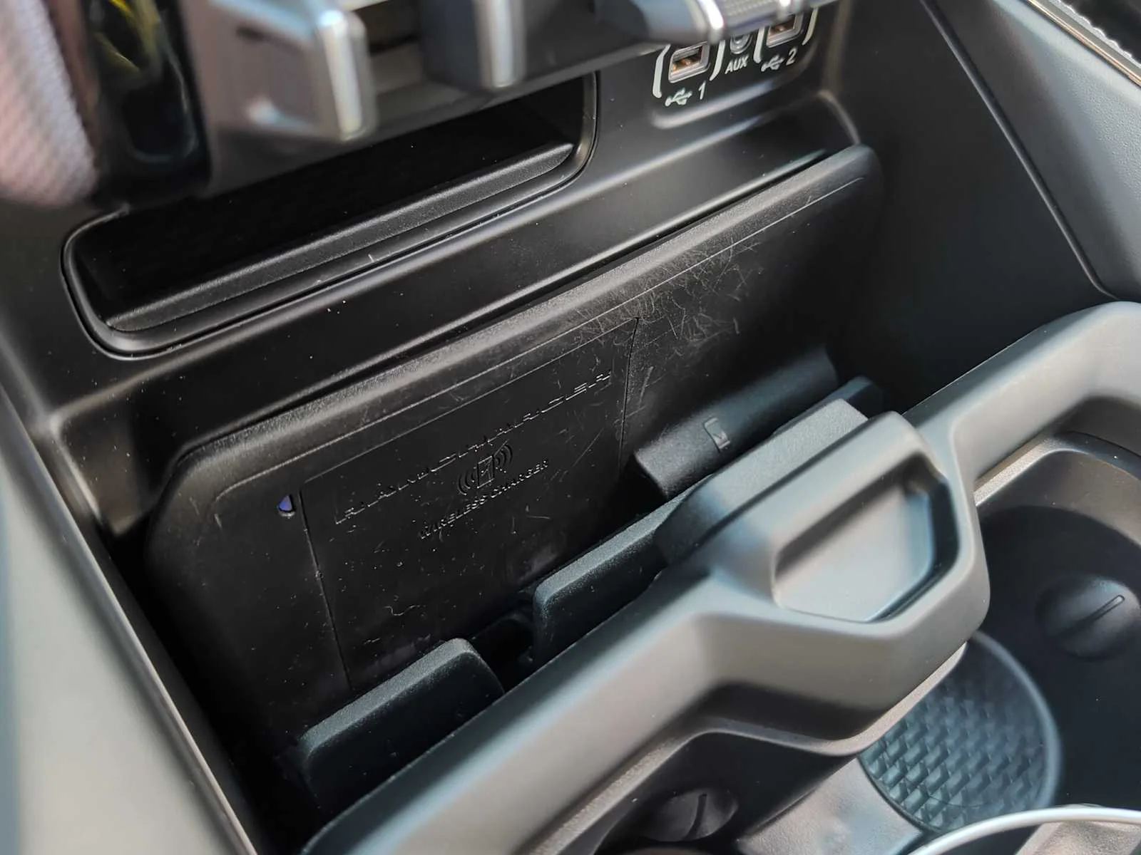 Used 2020 Billet Silver Metallic Clearcoat Ram Limited image 29