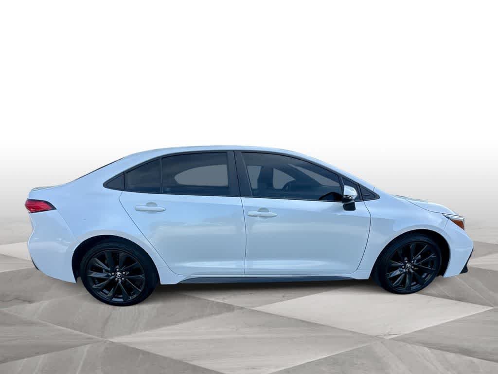 Used 2023 Wind Chill Pearl Toyota SE image 9