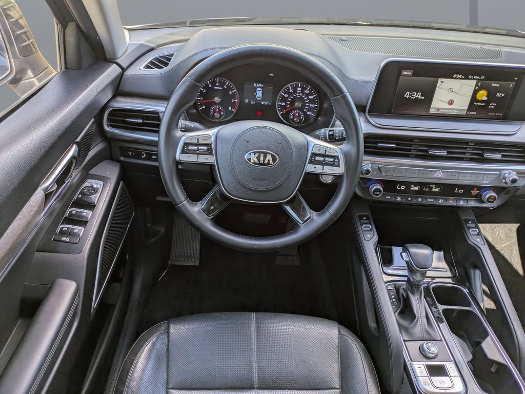 Used 2021 Gray Kia EX image 18
