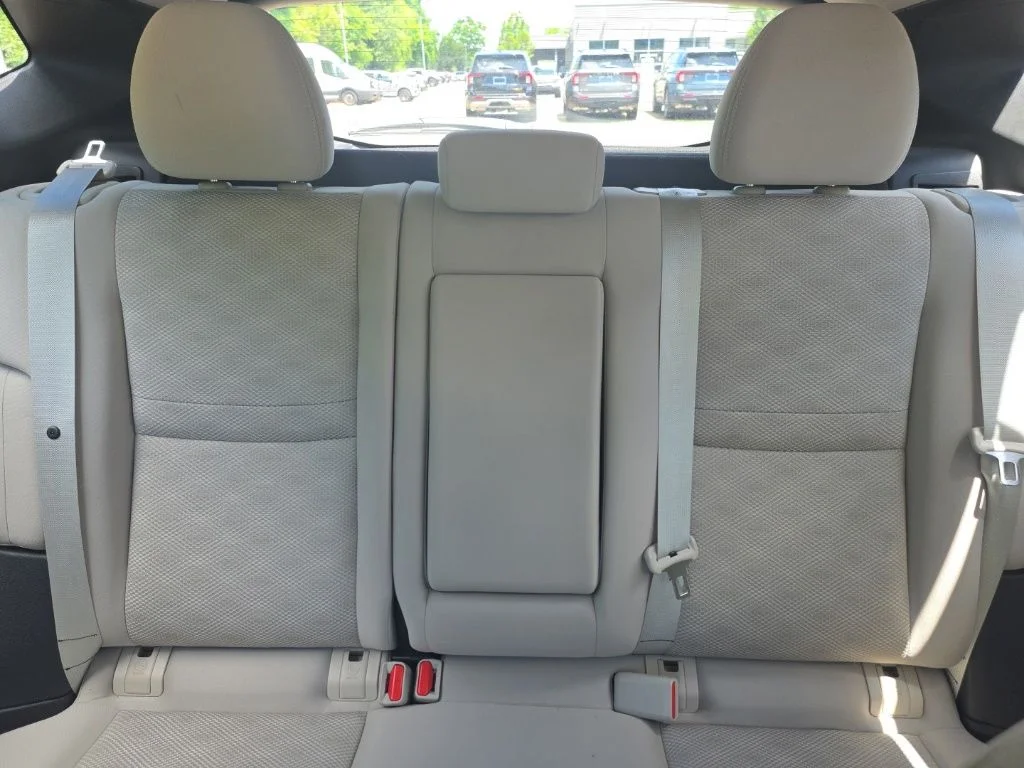 Used 2021 White Nissan SV image 21