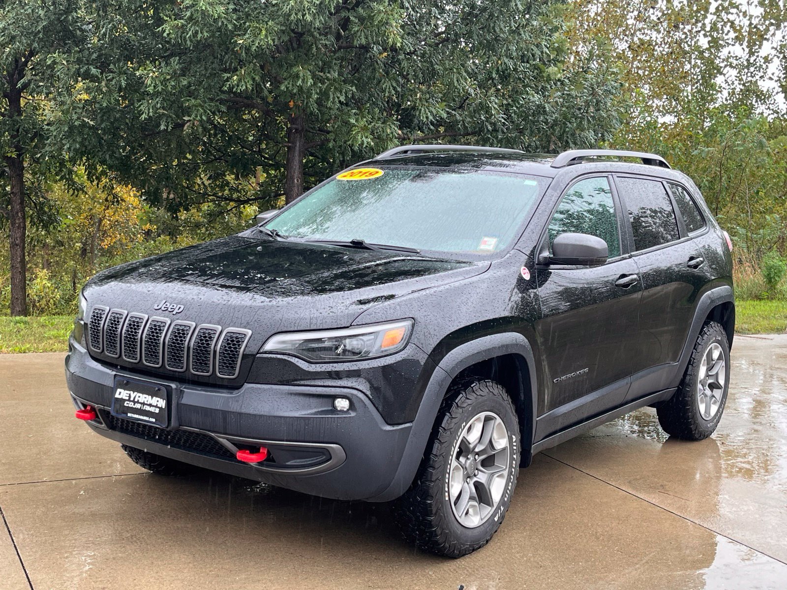Used 2019 Black Jeep Trailhawk image 3