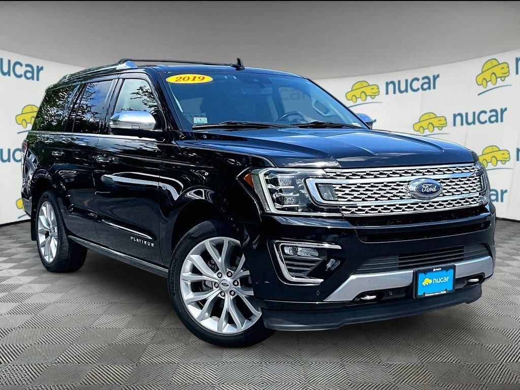 Used 2019 Black Metallic Ford Platinum image 1