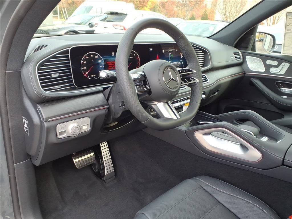 Used 2026 MANUFAKTUR Signature Silicon Grey Mercedes-Benz GLS 450 image 15