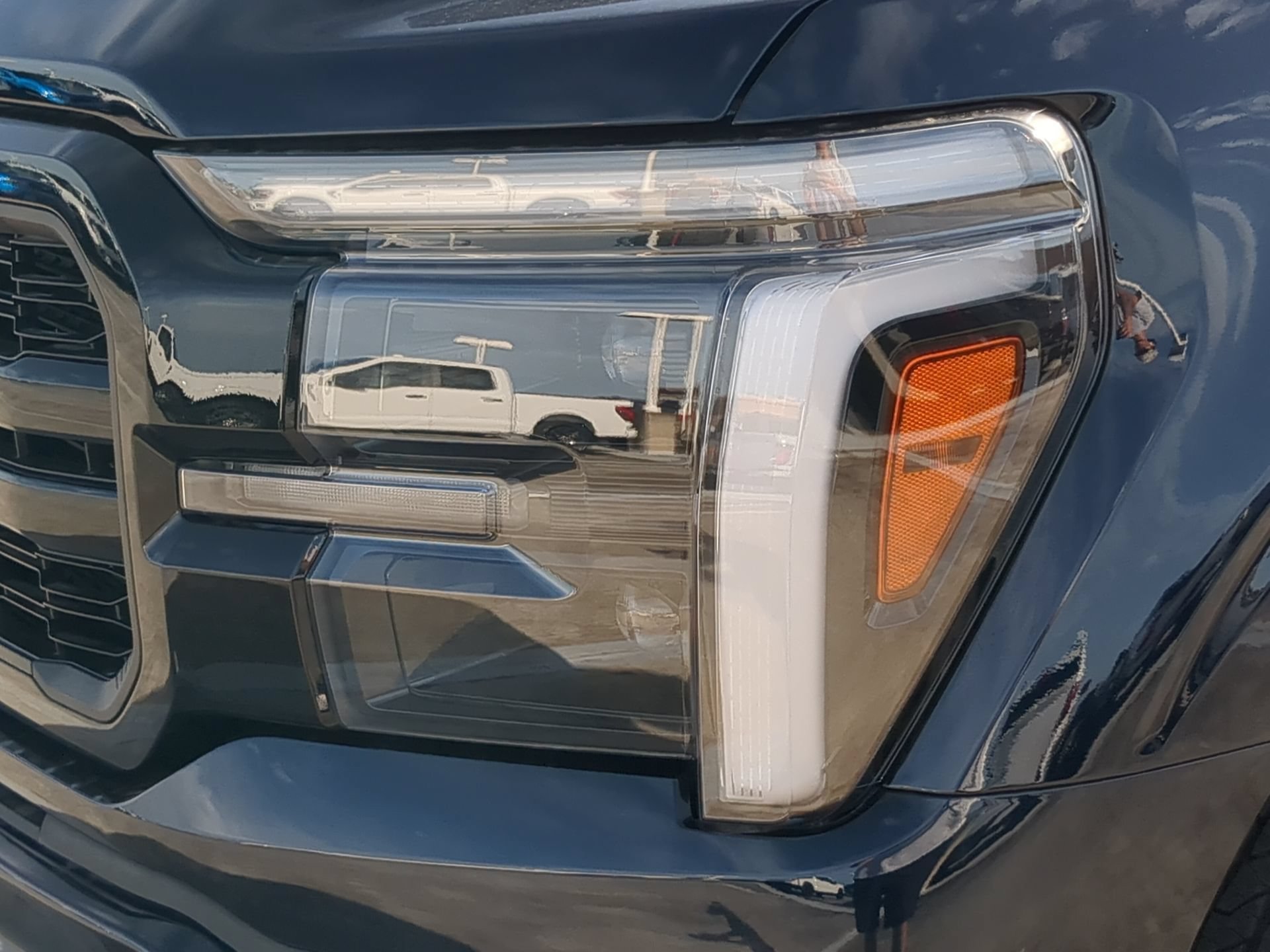 New 2026 Antimatter Blue Metallic Ford Lariat® image 41