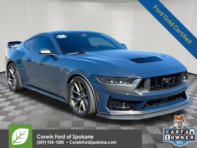 2025 Ford Mustang Dark Horse's photo