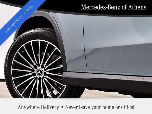New 2026 Verde Silver Metallic Mercedes-Benz GLC 300 image 15