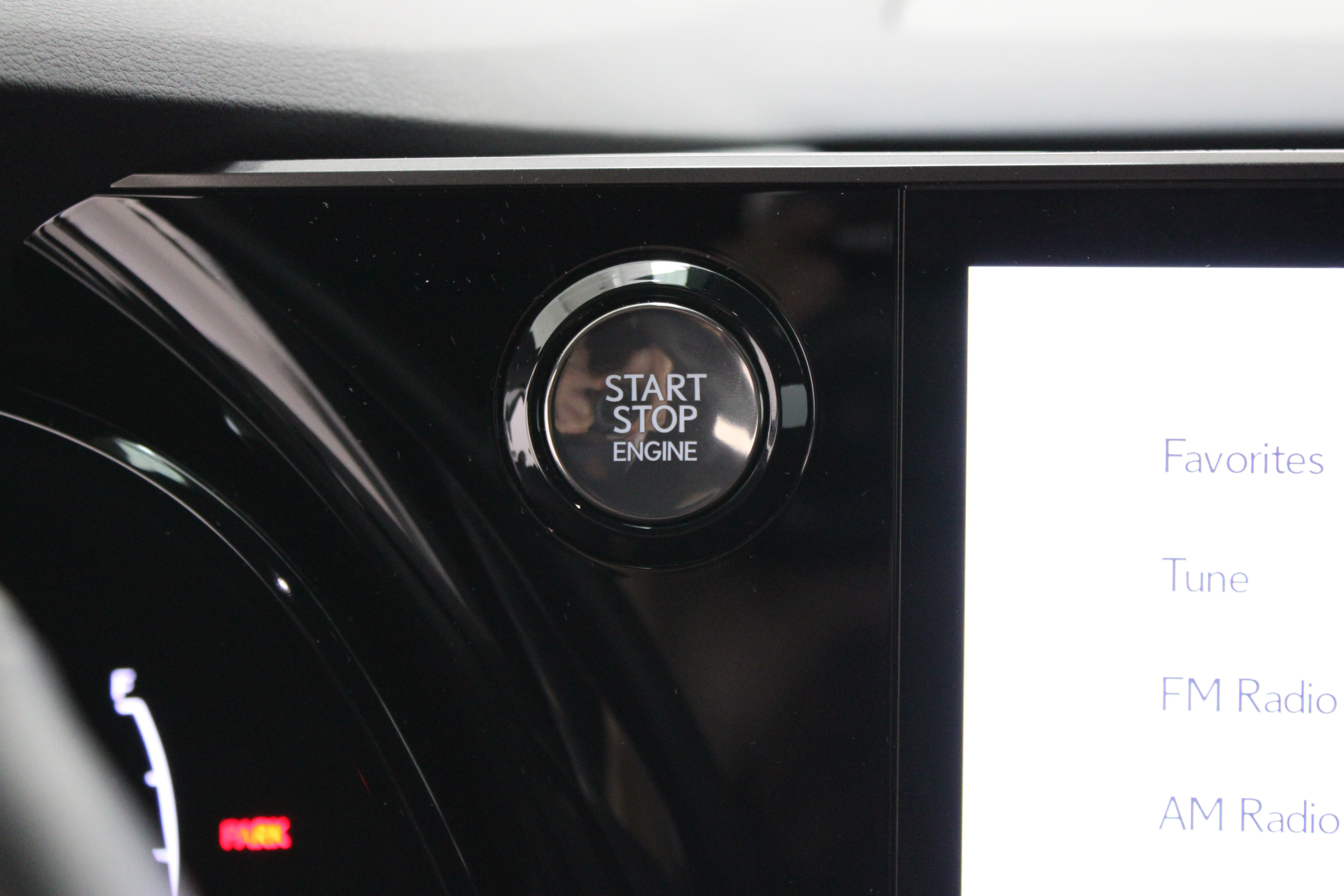 Used 2024 White Lexus RX 350 Premium Plus image 18