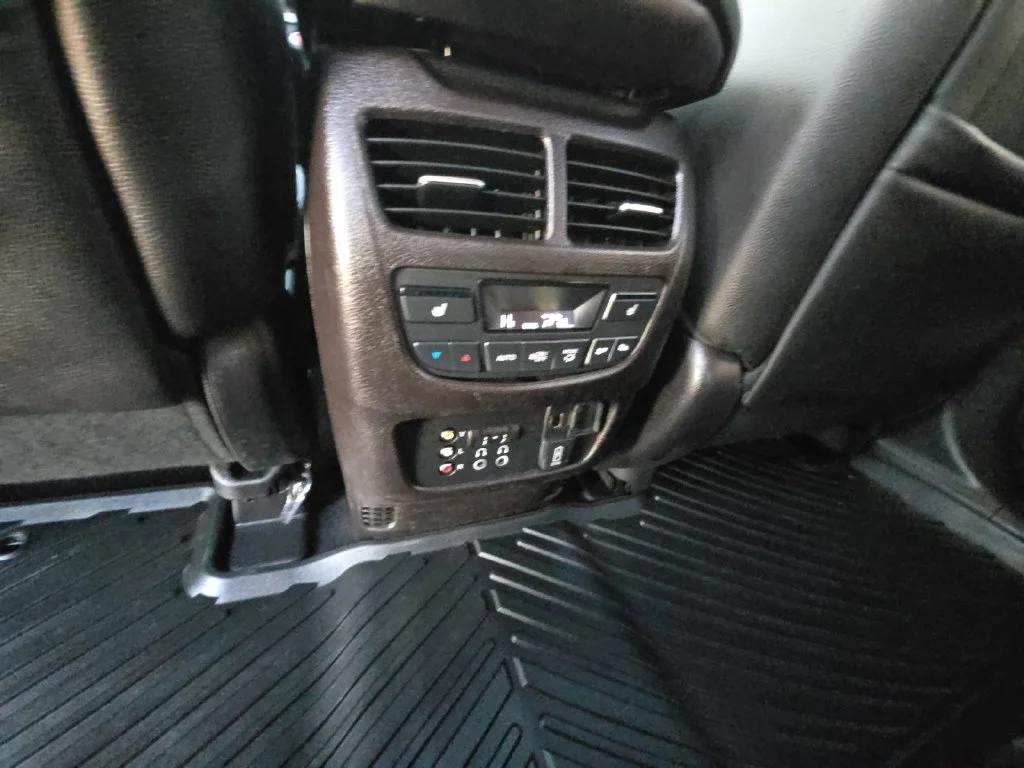 Used 2020 White Acura Technology image 34