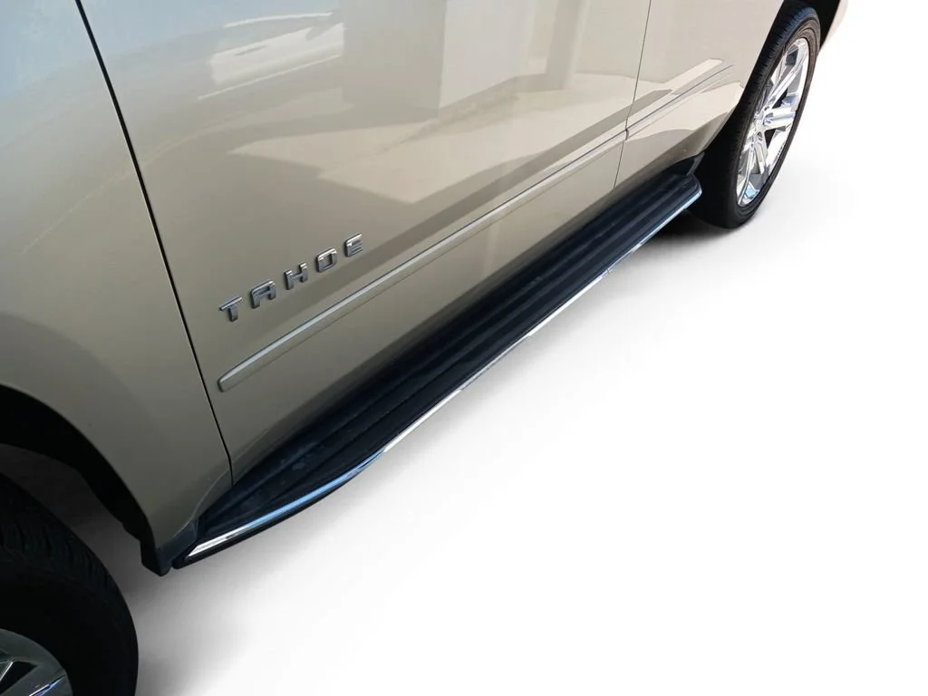 Used 2017 CHAMPAGNE SILVER METALLIC Chevrolet Premier image 18