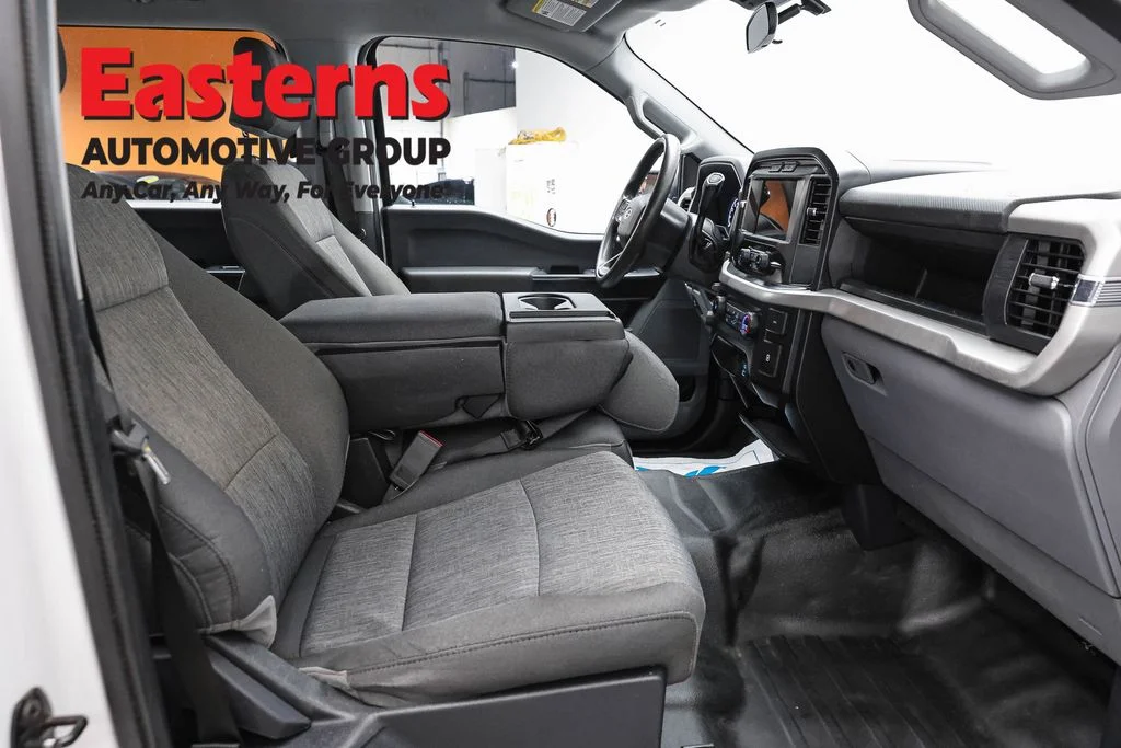Used 2022 White Ford XL image 26