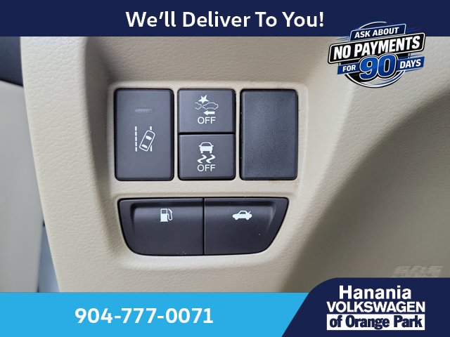 Used 2019  Acura 3.5L Technology Pkg image 24