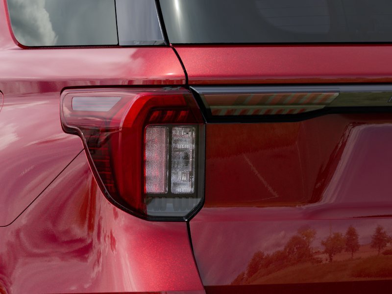 New 2027 Ruby Red Metallic Tinted Clearcoat Ford ST-Line image 21